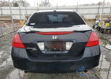 2007 Honda Accord Ex z USA, uszkodzony, nr VIN 1HGCM66567A101122